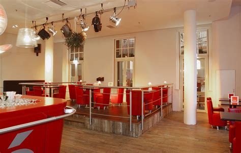 chasse theatre cafe breda january   created  design  extend  lobby area