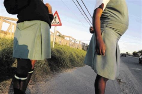 Teenage Moms Shamed By Healthworkers And Teachers