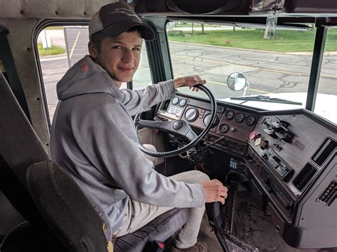 commercial drivers license cdl mid michigan college