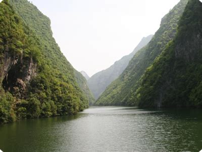 country chang jiang river flows information   world