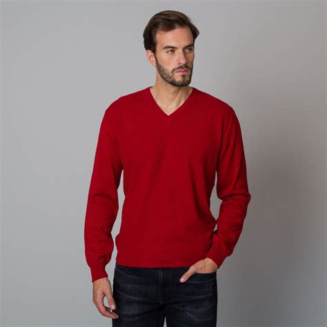 mens red sweater  delicate pattern  willsoor