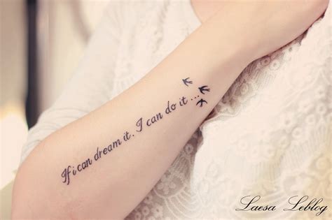 idee de phrase pour tatouage femme