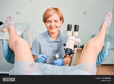 Female Doctor Sterile Image And Photo Free Trial Bigstock