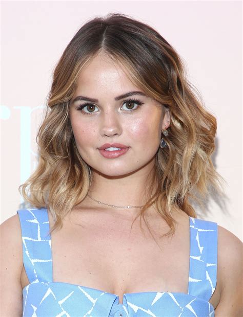 Hairstyles For A Round Face 20 Sublime Styles That Will