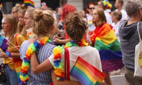 Suicide Rates Fall After Gay Marriage Legalised In Sweden