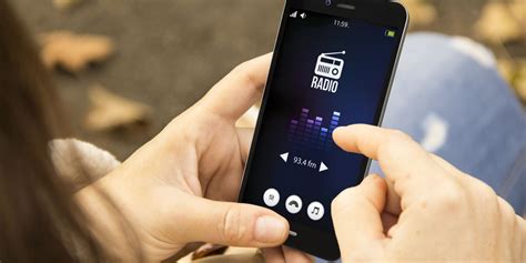 unlock  fm radio hidden   smartphone