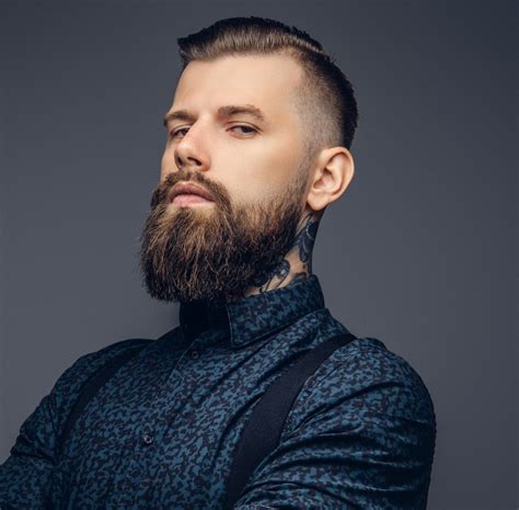 55 Amazing Hipster Beards Up To The Minute Styles [2023]