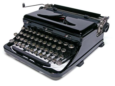 vintage royal typewriter quiet de luxe model  carrying case  functional ebay