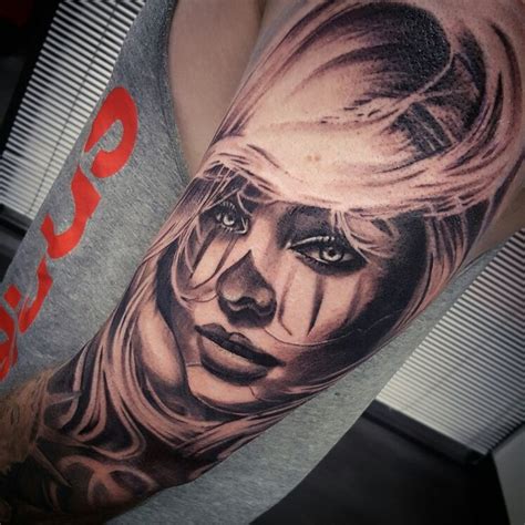 chicano clown girl tattoo by vesnavtattoos tattoos pinterest beautiful chicano and sleeve