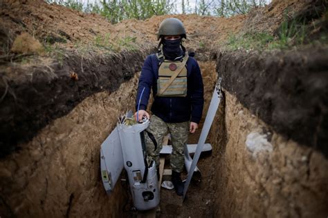 drone advances  war  ukraine  bring fighting robots  front lines pbs newshour