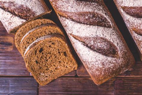 rye bread nutrition