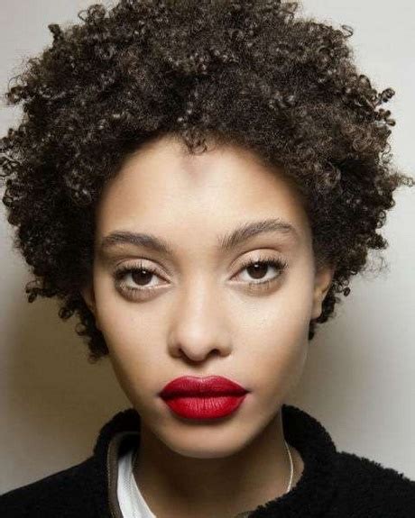 09.06.2018 · il capello afro è di base un capello molto secco e necessita di essere idratato e nutrito. Capelli afro corti