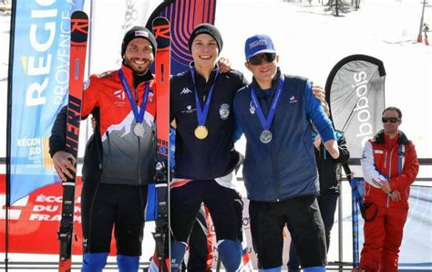 Neige Ski Para Alpin Ski De Fond Para Et Snowboard Para Rejoignent La
