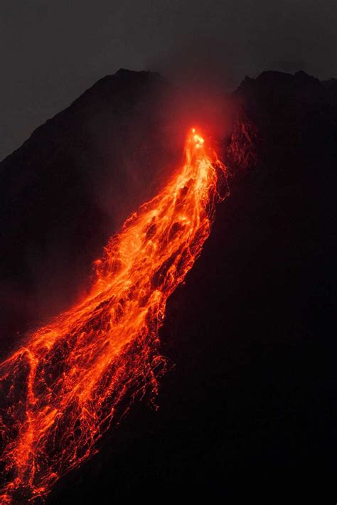 Mount Merapi Eruption 2021 Indonesias Most Active Volcano Erupts Npr