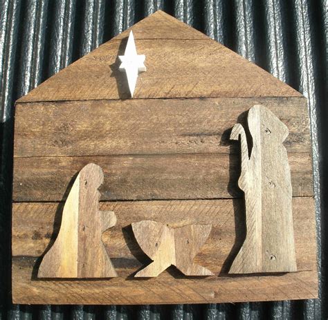 nativity   pallet wood recyclart