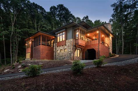inviting modern mountain home surrounded  forest  north carolina modern mountain home