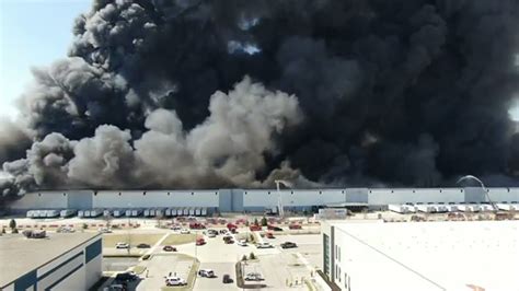 drone video shows walmart distribution center fire youtube