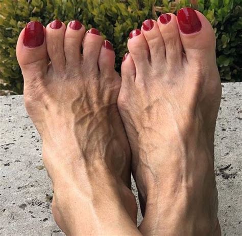 Mature Feet Pé Feminino Pezinhos Femininos Pés Femininos