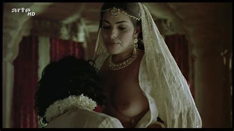 Naked Sarita Choudhury In Kama Sutra A Tale Of Love