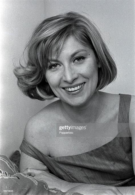 Portrait Of Actress Ann Lynn 1966 Photo Dactualité Getty Images