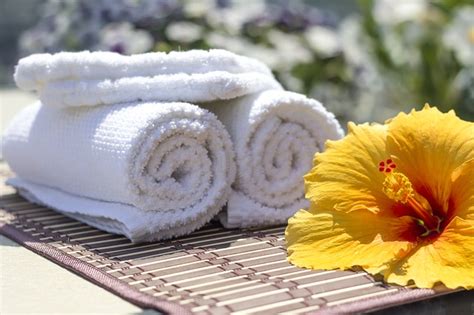 spa services pricing strategies   leaving money   table