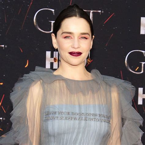 Schock Emilia Clarke Gesteht Was Sie Für Game Of Thrones Getan Hat