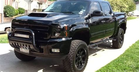 black lifted chevy