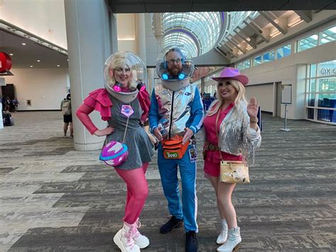20 best cosplays from san diego comic con 2023
