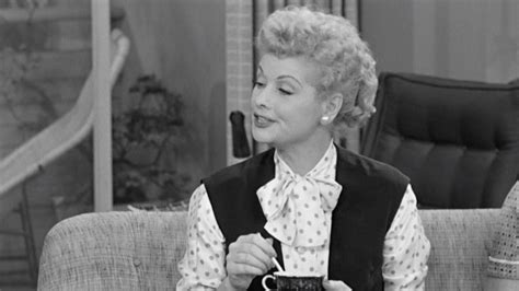 Watch I Love Lucy Season 4 Episode 26 In Palm Springs Full Show On