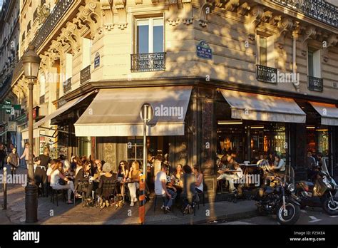 france paris cafe terrace   ile st louis stock photo alamy