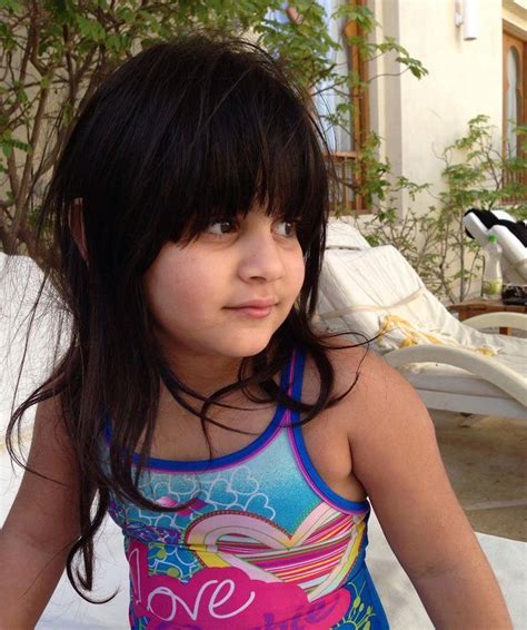 صور الطفلة زينة المغتصبة والمقتولة في بورسعيد صبايا الخير