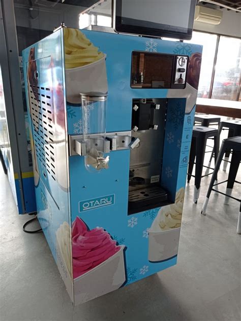 ice cream vending machine  topping dispenser murah kitchen marketplace malaysia