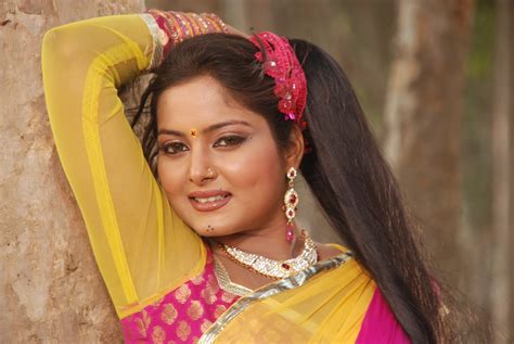bhojpuri actress hot photos who are taking the country by storm