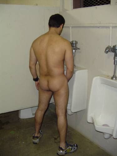 Showing It Off At The Mens Room Urinals Page 22 Lpsg