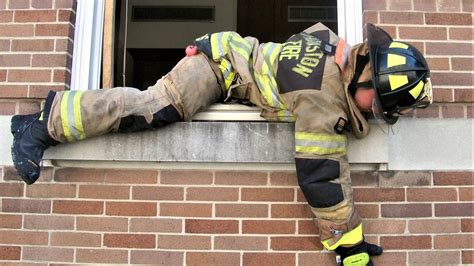 firefighter bailout training tips  employing  bailout system