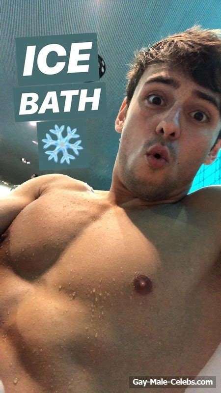 tom daley new shirtless and sexy shots gay male
