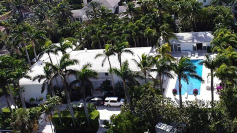 Jeffrey Epstein’s Palm Beach Mansion To Be Demolished Business News