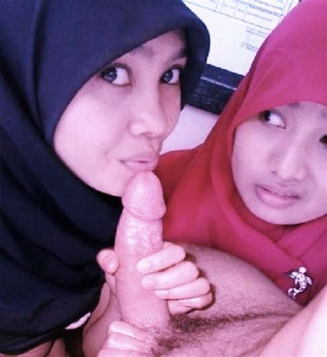 malay hijab boobs naked babes