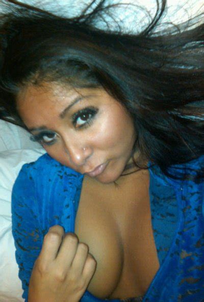 snooki and her fat tits self shot photos lonely fat boobs