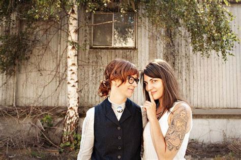31 beautiful lesbian wedding photos that prove two brides are better