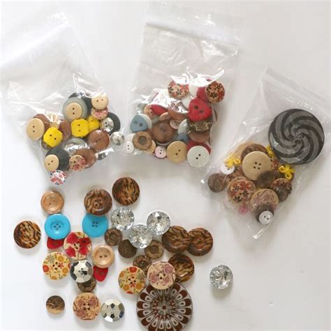 bobbins  buttons  shop sewing classes fabric clothes