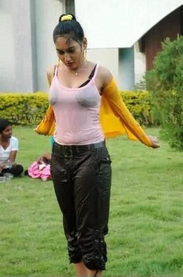 real indian girl wet top