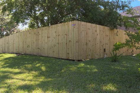 stockade wood fence fence pictures florida wood fence gallery