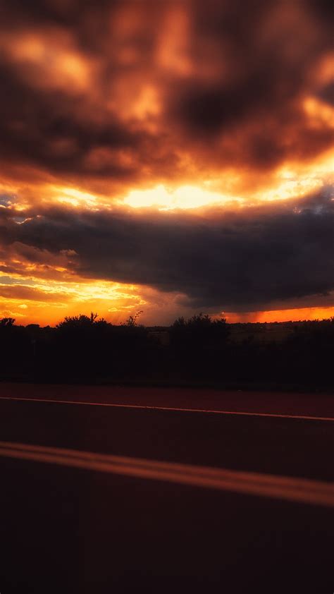 무료 이미지 수평선 구름 해돋이 일몰 햇빛 새벽 분위기 황혼 저녁 잔광 아침에 붉은 하늘 2250x4000
