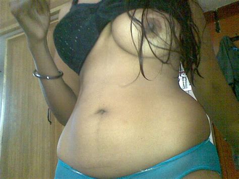nude pics of desi girls and bhabhis seducing their lover with their big boobs