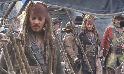 Johnny Depp Gets Into Character As Captain Jack Sparrow As