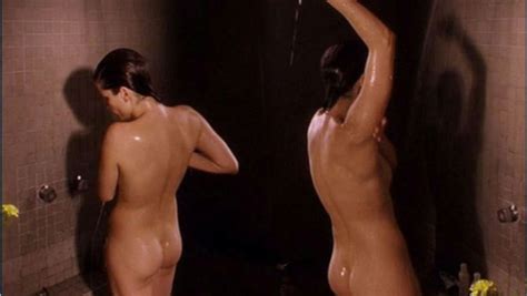 Neve Campbell Nude And Sexy 54 Photos The Fappening