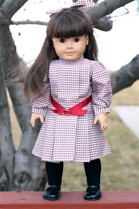 meet history  original american girl dolls