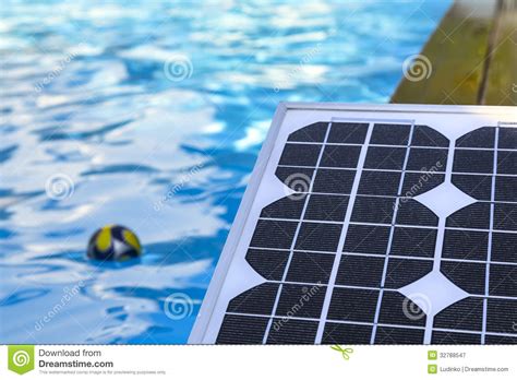 photovoltaic zonnepanelen voor het verwarmen van water stock afbeelding  xxx hot girl