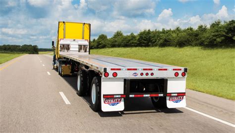 gen flatbed trailer debuts  utility trailer manufacturing fleet news daily